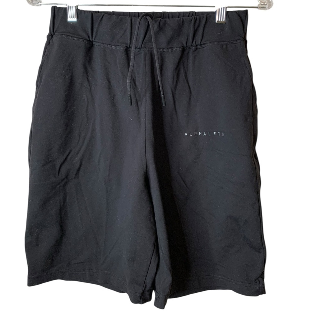 Alphalete Mens Premium Shorts Size M Elastic Drawstring Athletic Activewear Gym